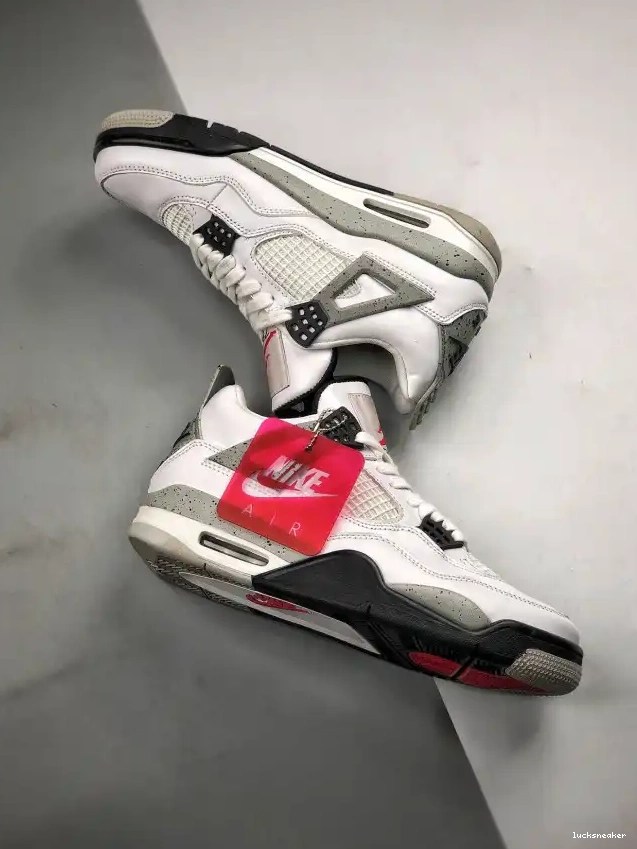 Reps LUCY (nike) Jordan OG Cement White 840606-192 4 Air 0516